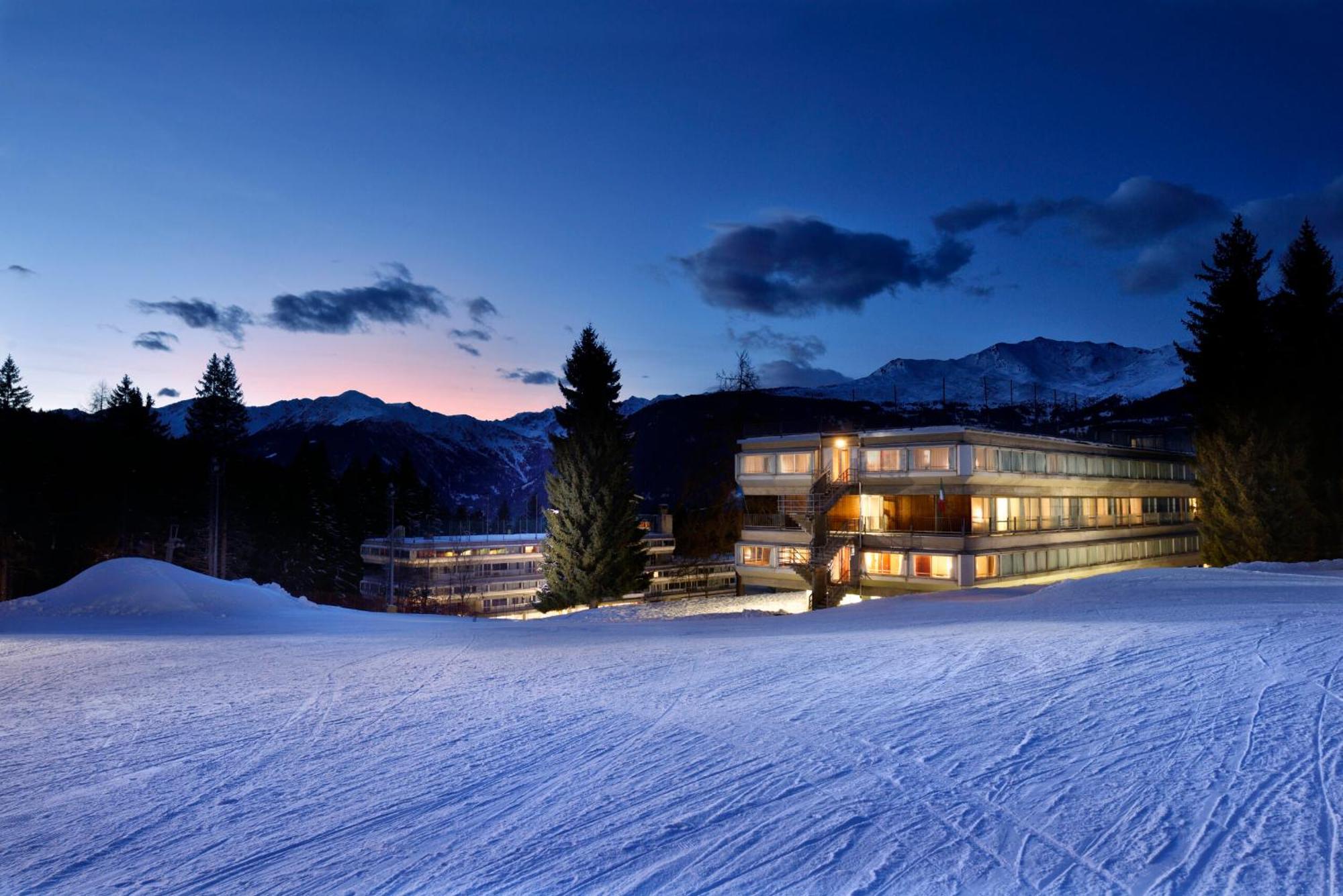Suite 1400 Marilleva Exterior photo